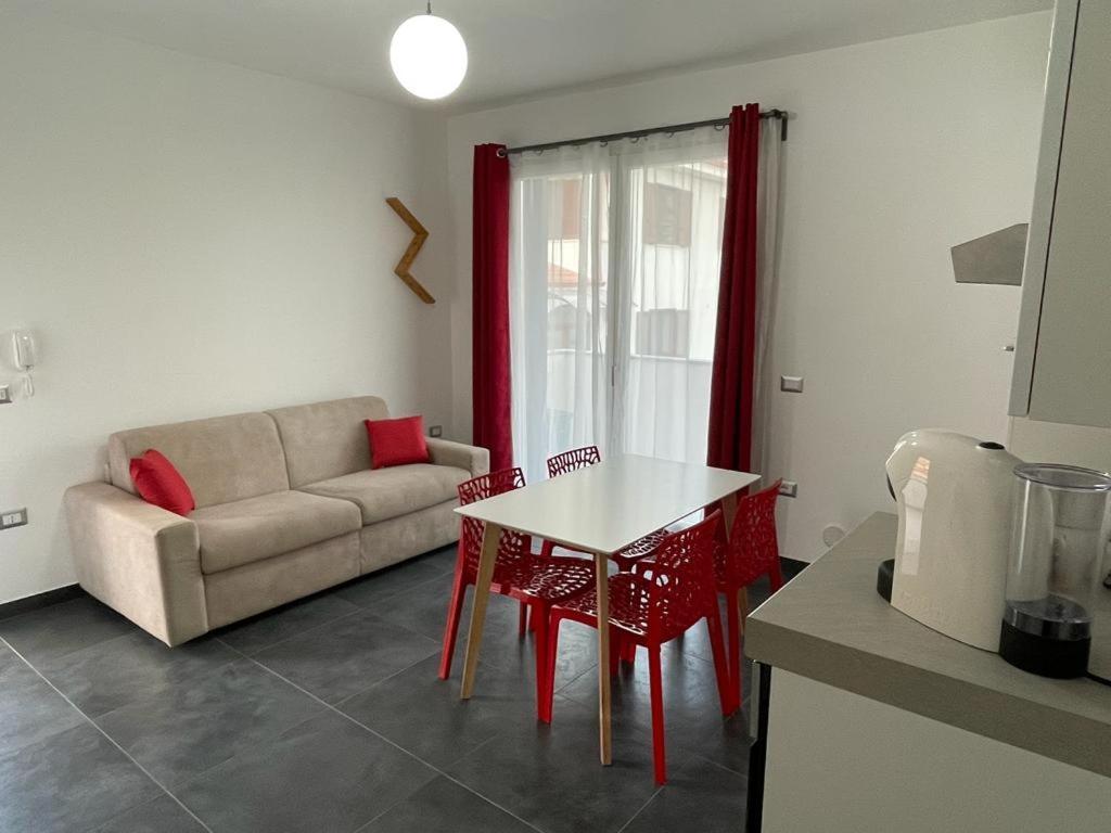 Casa Vacanza Colors Porto Torres Εξωτερικό φωτογραφία